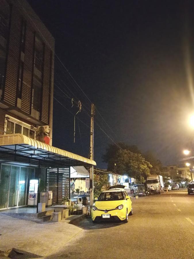T.M. Home, Hatyai ハートヤイ エクステリア 写真