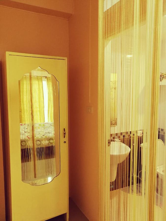 T.M. Home, Hatyai ハートヤイ 部屋 写真